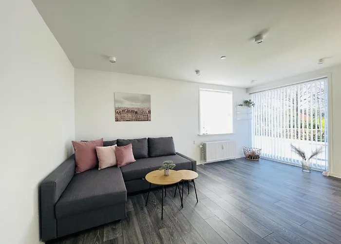 Aday - Elegant Apartment With Terrace