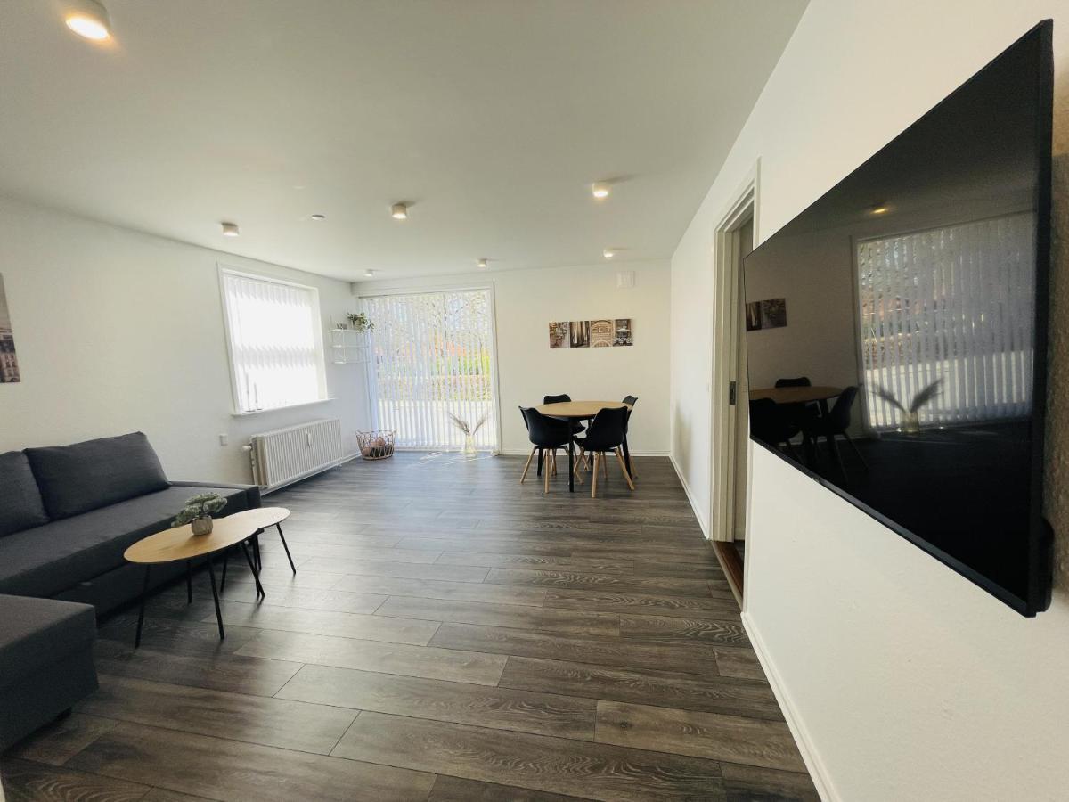 Aday - Elegant With Terrace Apartment Svenstrup